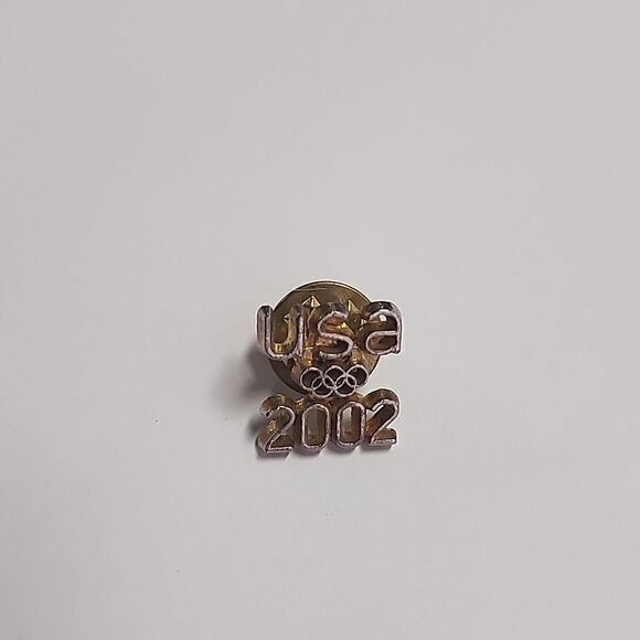No Brand Jewelry - OLYMPIC PIN TEAM USA GOLD TONE 2002 RINGS